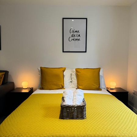 En-Suite Bedroom For Up To 4! Sofa Bed - Near Stratford London Bagian luar foto